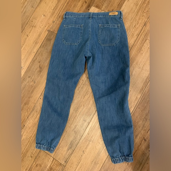 Signature Levi’s jean joggers size 27 - Picture 5 of 7
